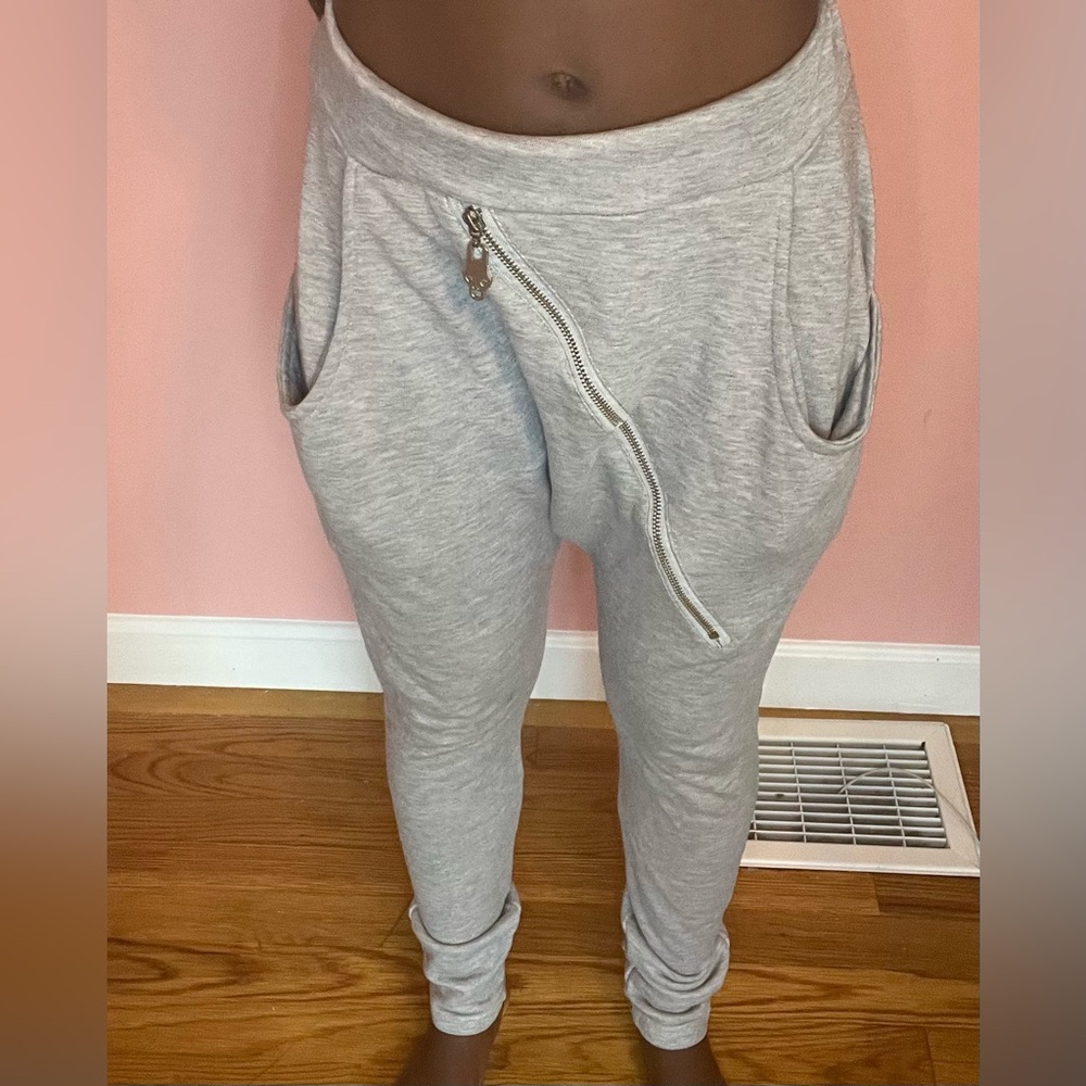 Grey Skull Zipper Sweatpants